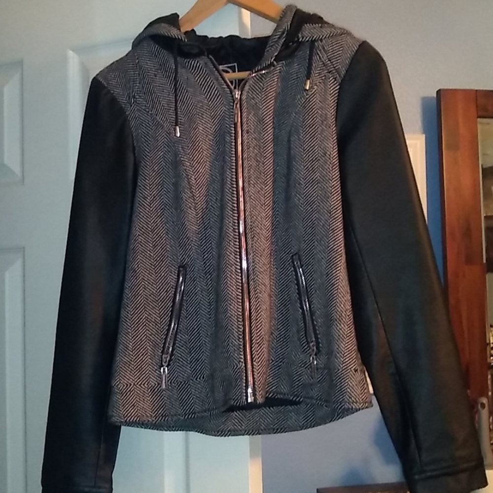 Lined Guess jacket with removable hood